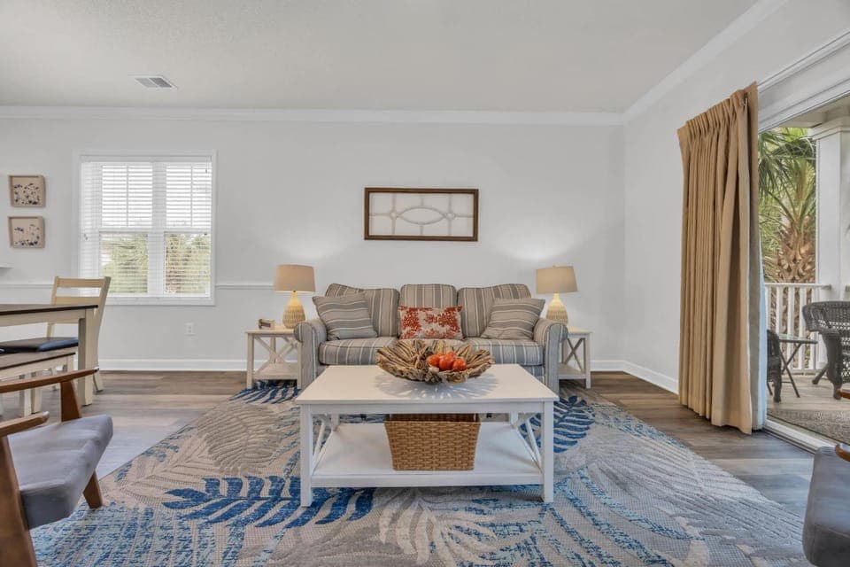 Pet Friendly w Huge Resort Pool Near Beach House in North Myrtle Beach