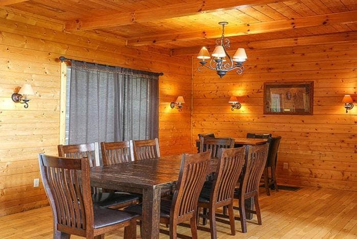 Mountain Theater Lodge by Venture Smoky Mountains House in Sevier County