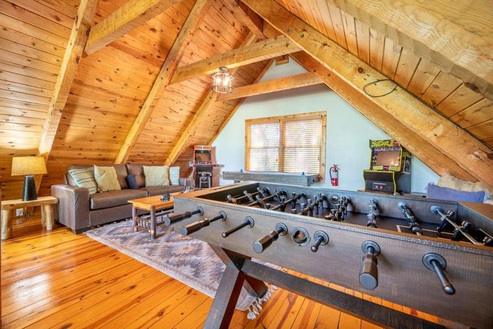 Big Bear Lodge at Valley View By Avada Properties House in Sevier County