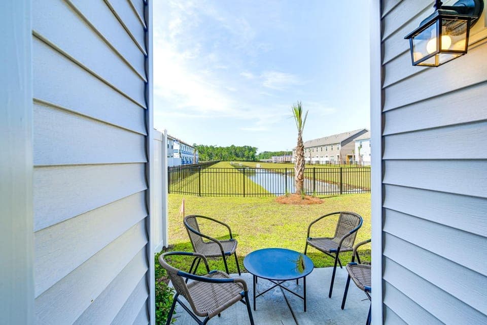 2 Mi to Shore: Newly Built Surfside Beach Gem House in Surfside Beach