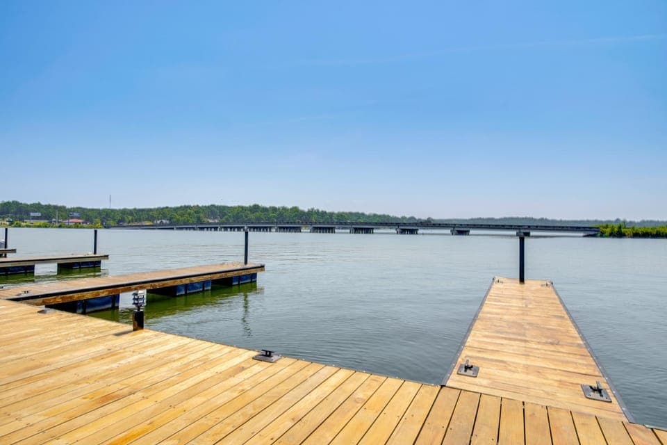 Walk to Marina: Lake Greenwood Retreat w/ Hot Tub House in Lake Greenwood