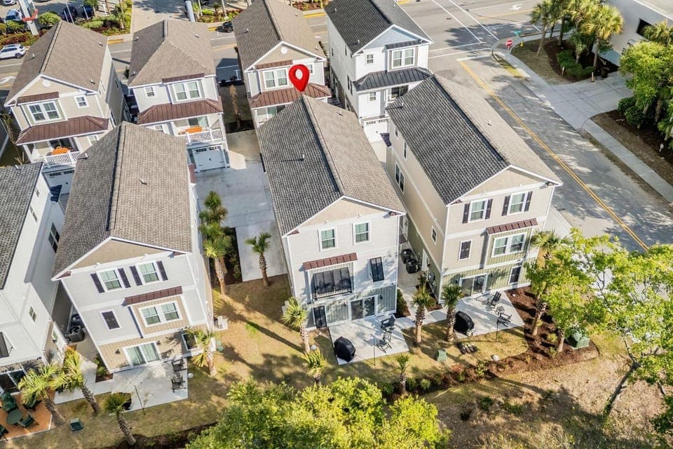 The Pink Panther-Ocean side-Pet Friendly House in Myrtle Beach