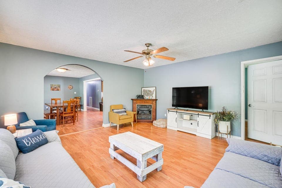Hike, Fish & Ride: Pet-Friendly Huntsville Home House in Tennessee