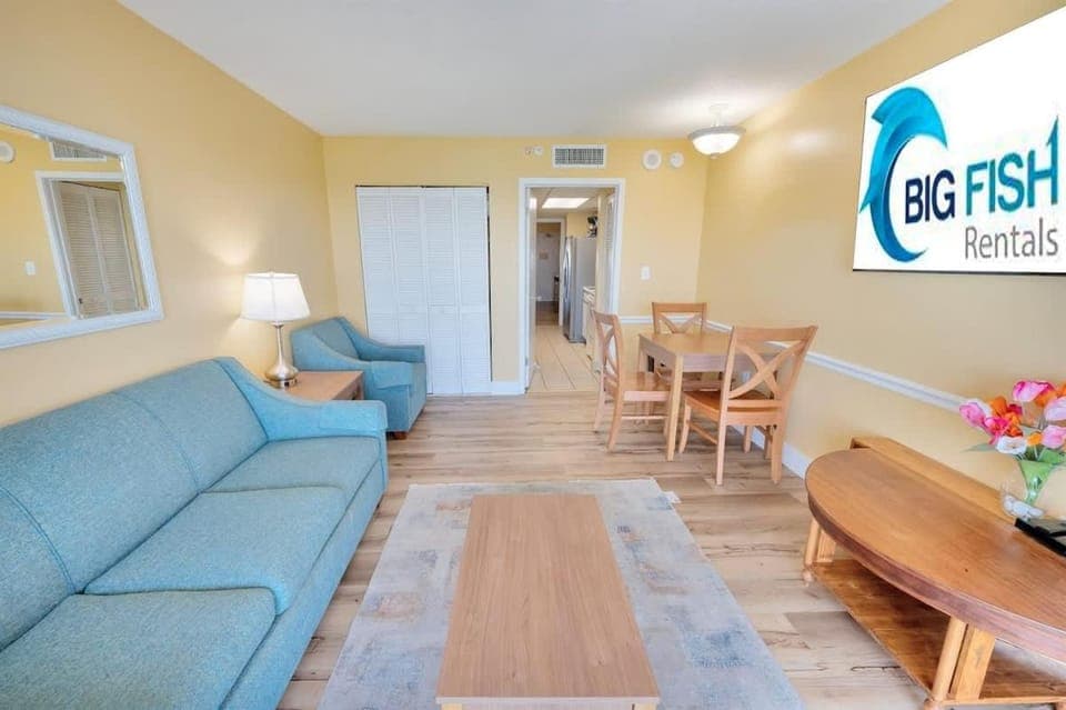 Top Floor, Direct Oceanfront Views - Heated Pools! House in Myrtle Beach