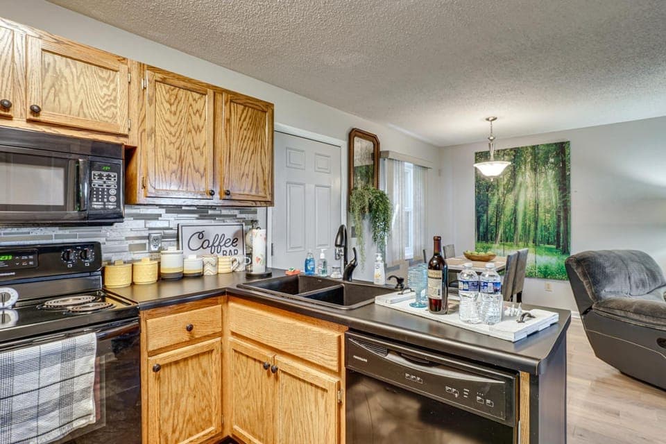 Hike, Fish & Golf: Condo 5 Mi to Ozone Falls! House in Tennessee