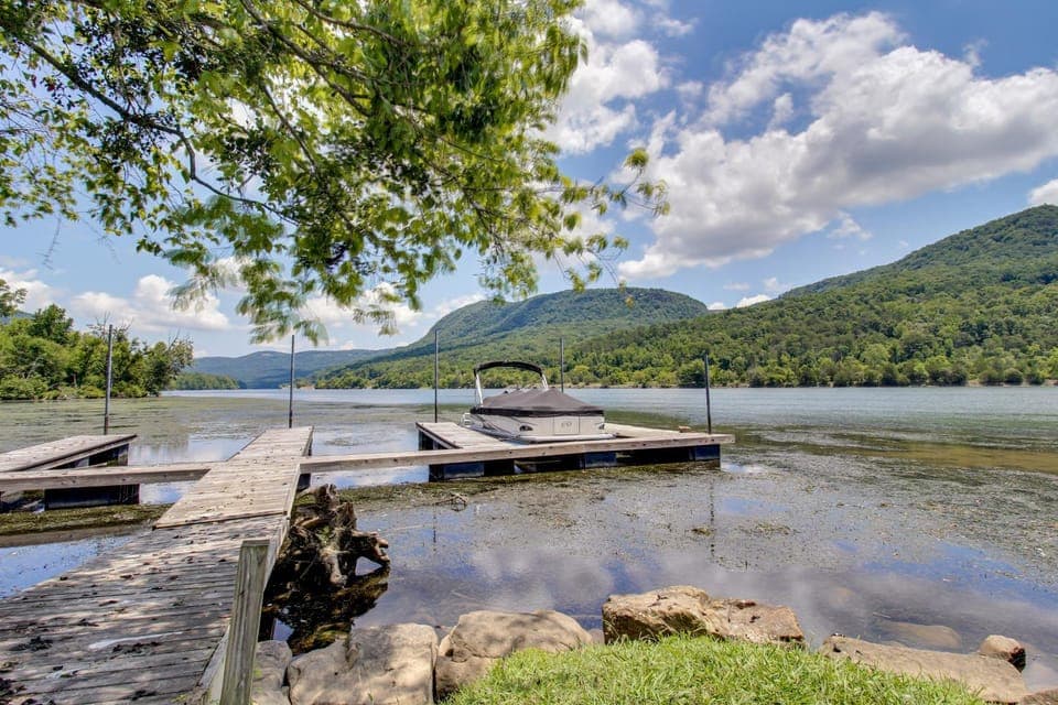Dock & Hot Tub: Tennessee River Cabin Getaway Cabin in Tennessee