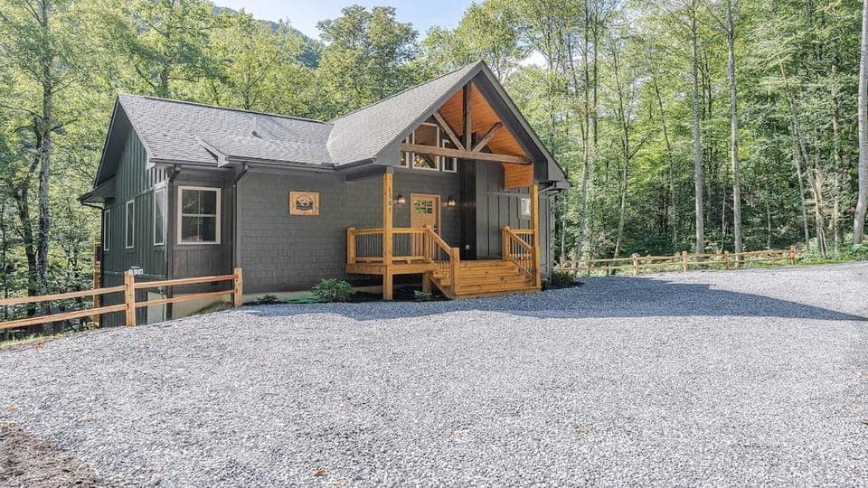 Property building, Natural landscape