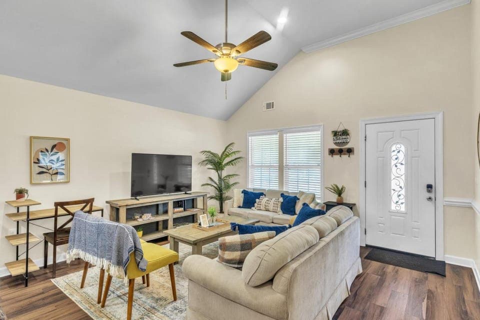 TV and multimedia, Living room