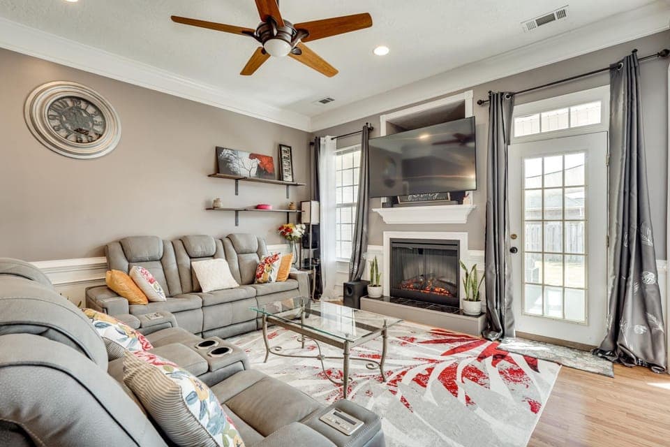 14 Mi to Augusta! Family Home w/ Pet-Friendly Yard House in Augusta