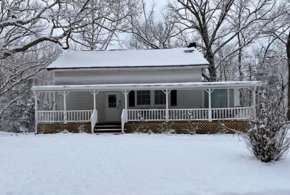 Deep Roots Retreat Historic Kingston Springs Home Pets Welcome Near Nashville House in Tennessee