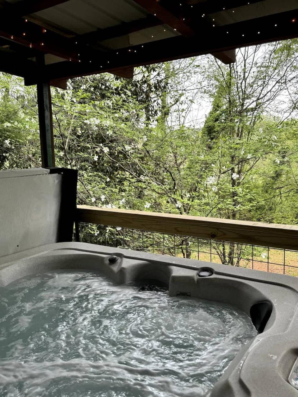 Alpine Serenity-Romantic-Hot Tub- Cabin -View Cabin in Helen