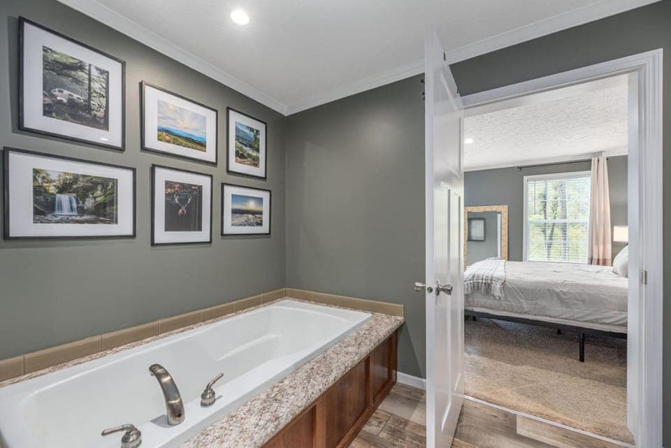 Bathroom, Bath