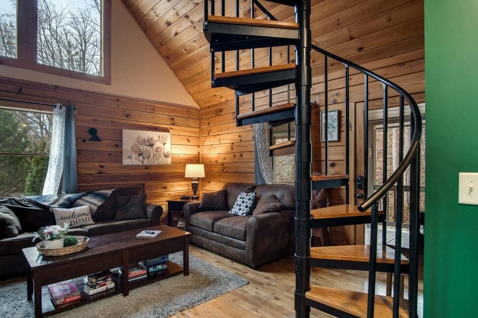 Cozy Hot Tub Cabin Cabin in Swain County