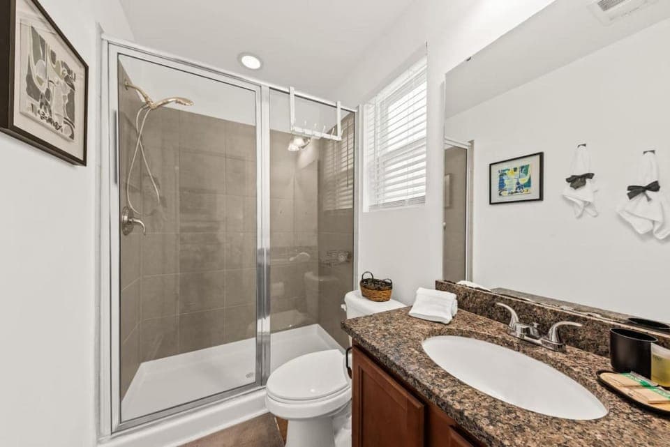 Southern Oak Cottage House in Summerville