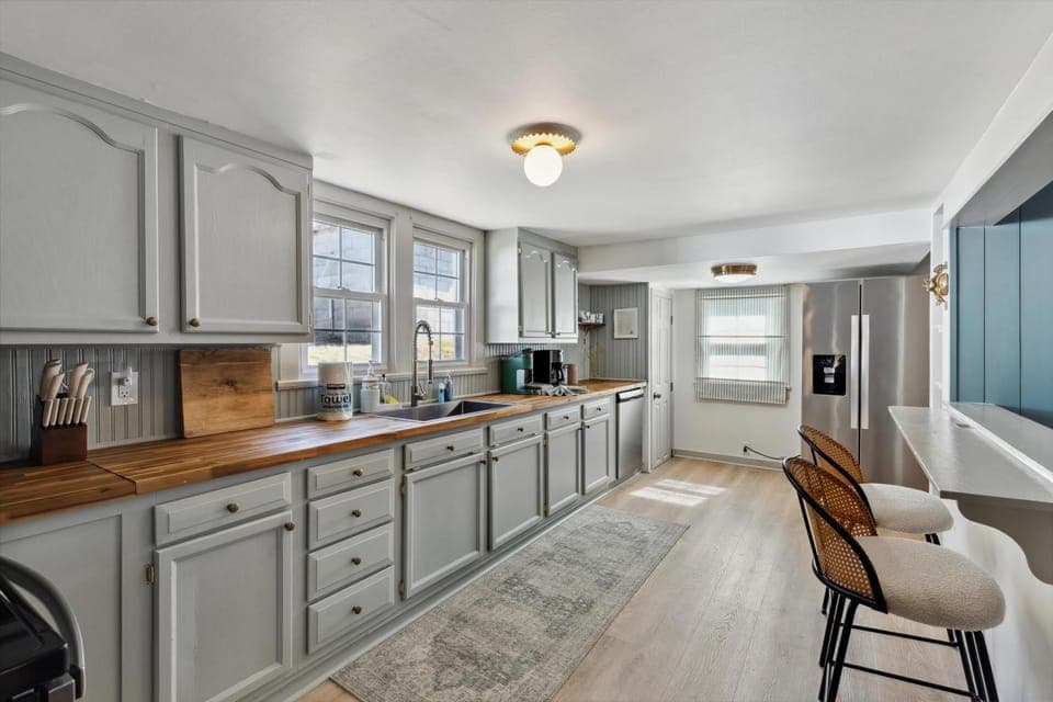 Farmhouse Retreat - Near Pigeon Forge & Dollywood House in Sevierville