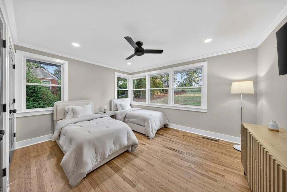 Stylish 3BR Home in Prime Augusta Neighborhood House in Augusta
