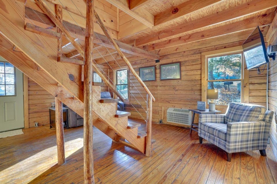 Access to Community Marina! Lake-View Murray Cabin Cabin in Lake Barkley