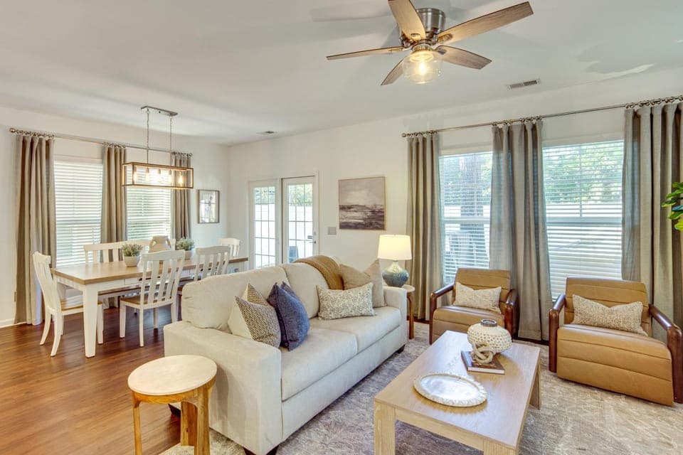 Explore Beaches & May River! Family Bluffton Home House in Bluffton