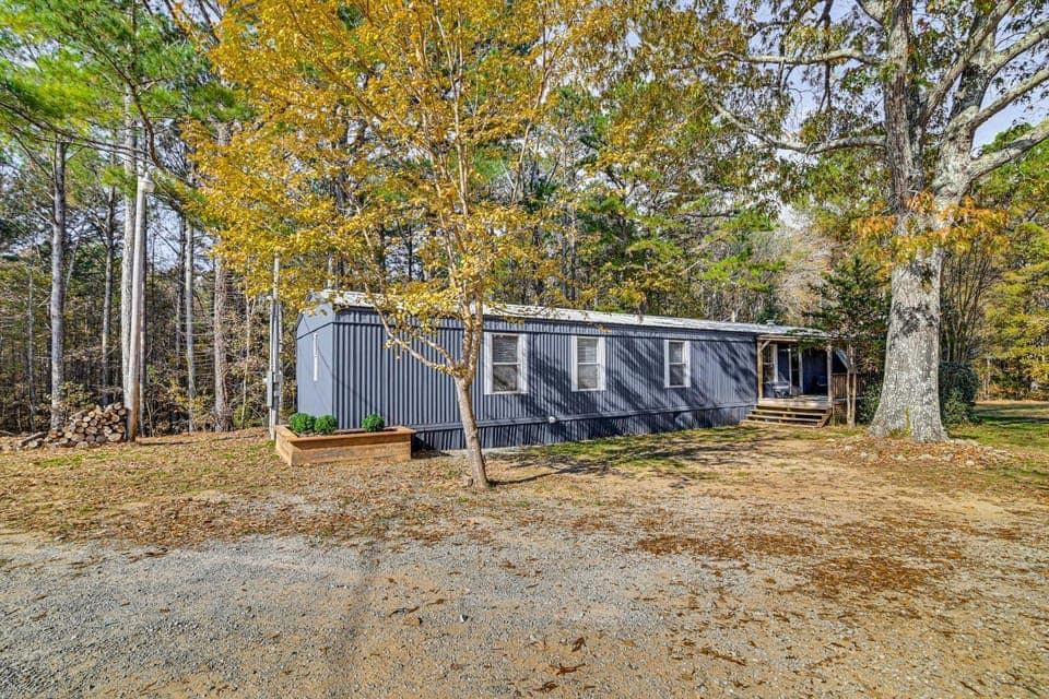 Countryside Home w/ Pond & Pasture Views in Iuka! House in Pickwick Lake