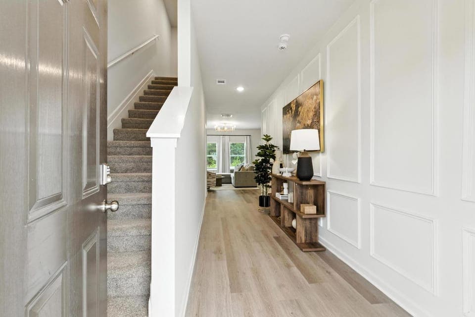 New Listing The Neutral Nook with Firepit House in Athens