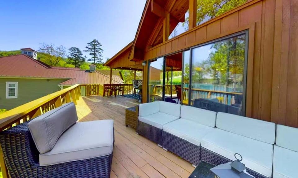 Norris Lake Cabin | Dock + Games Cabin in Norris Lake