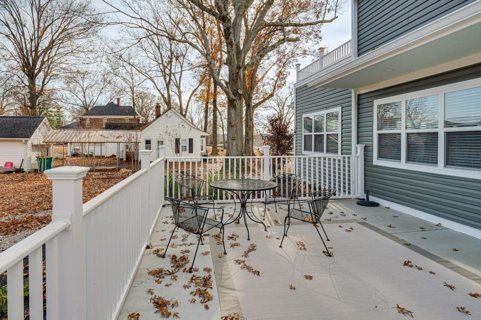 1 Block to Dtwn Lewisburg! Quiet Home w/ Decks House in Tennessee
