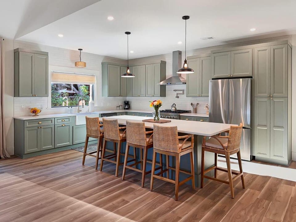 High-End New Build near Folly Beach and Downtown House in James Island