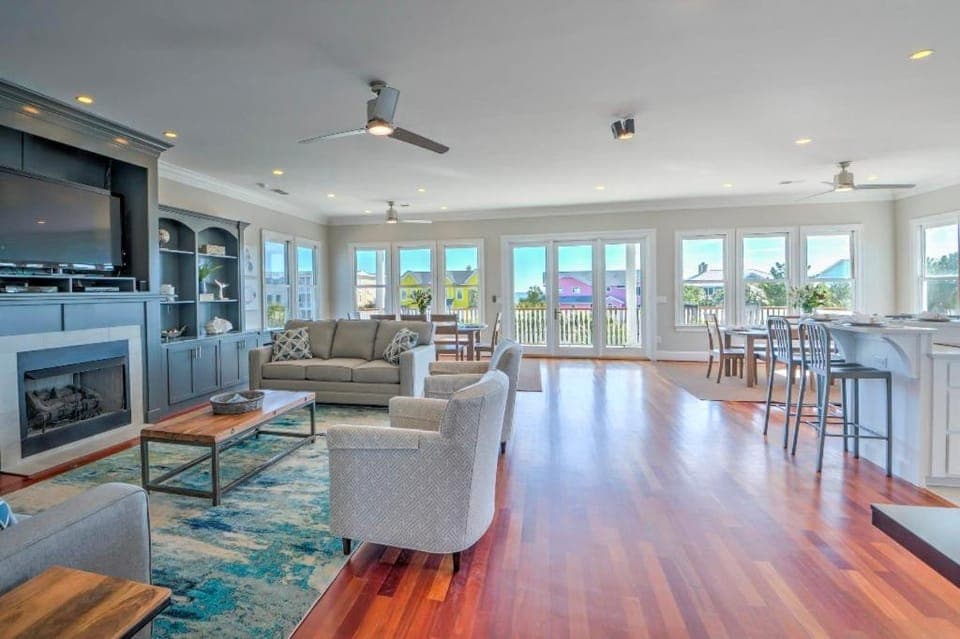 Palm Manor by Exclusive Properties Pool, Elevator, Views House in Isle of Palms