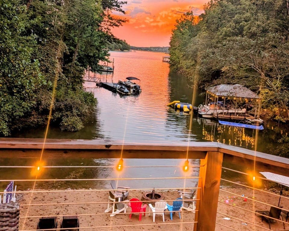 Patio, Natural landscape, Summer, View (from property/room), Balcony/Terrace, Decorative detail, Seating area, Lake view, Sunset, furniture
