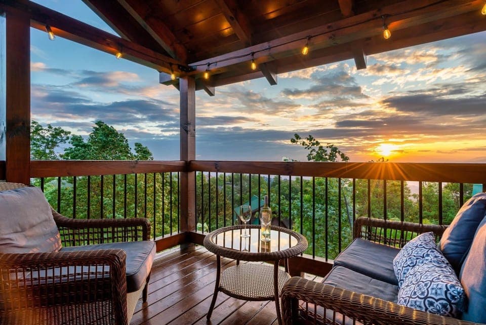Mountain View Cabin with Hot Tub & Game Room Cabin in Gatlinburg