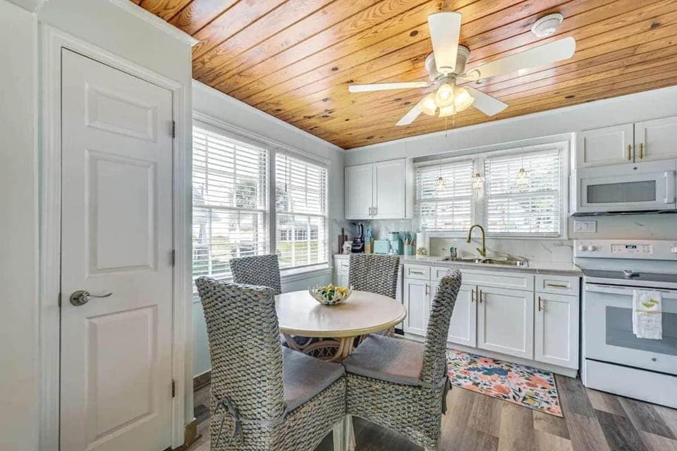 Pearl Cottage Atlantic House in Atlantic Beach