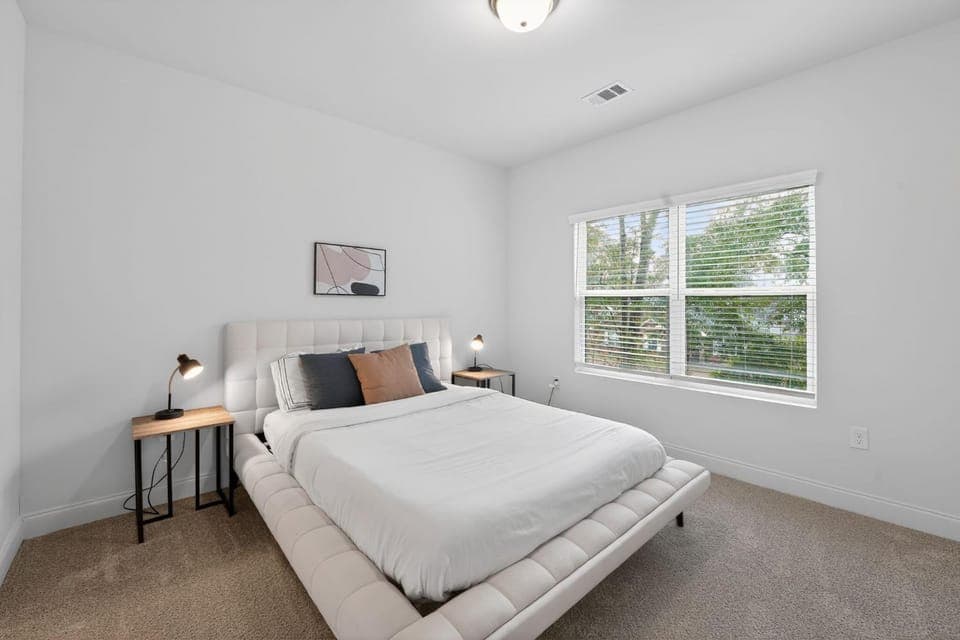 Cozy Modern Apartment in Savannah Apartment in Savannah