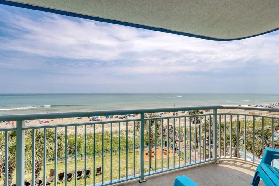Day, Natural landscape, Balcony/Terrace, Sea view