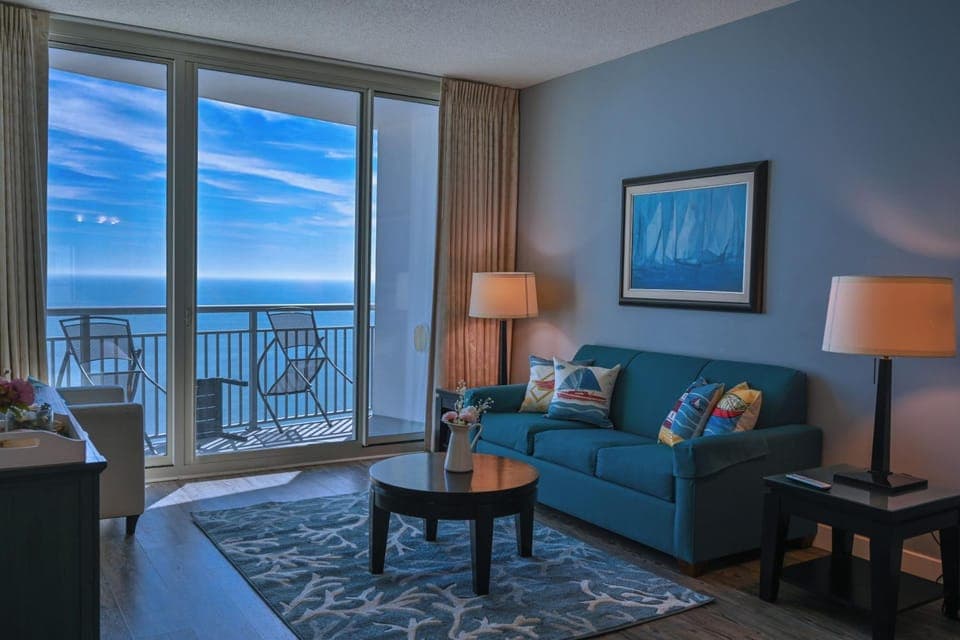 Living room, Sea view