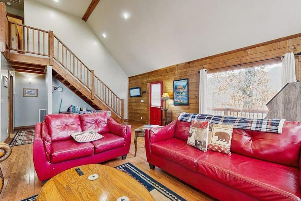 Smoky Mountain Hideaway House in Swain County