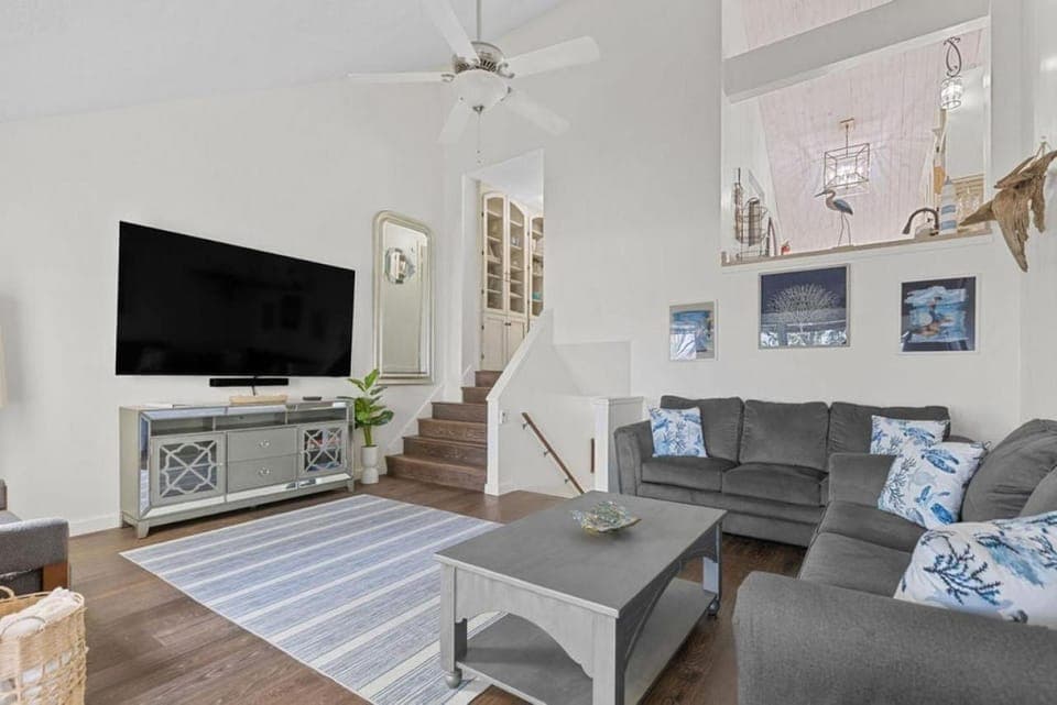 1720 Shelter Cove House in Seabrook Island