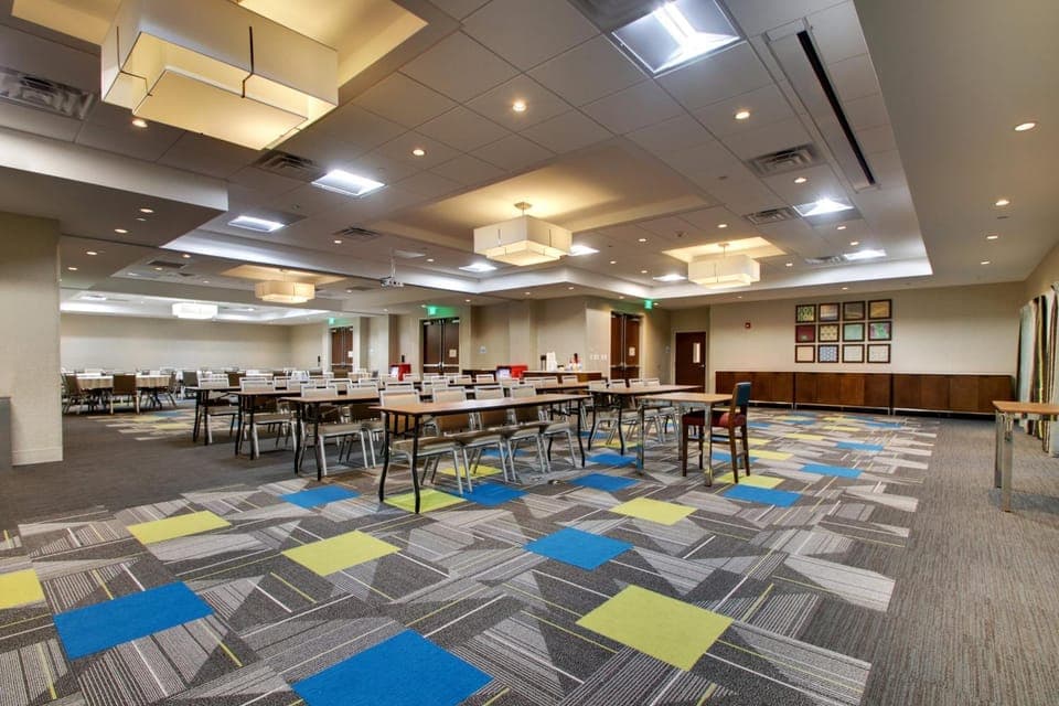 Meeting/conference room