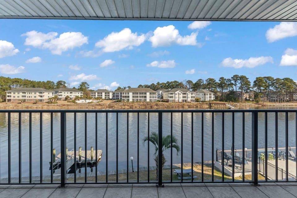 Day, Natural landscape, View (from property/room), Balcony/Terrace, River view