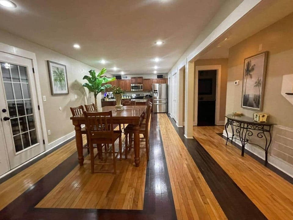 A comfy stay close to the beach! Bike&Pet Friendly House in Surfside Beach