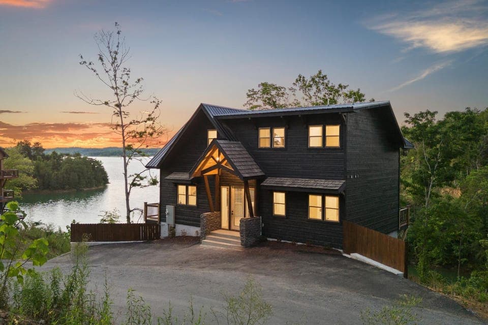 Lakefront Cabin Sleeps 14 Private Pool Game room Cabin in Douglas Lake