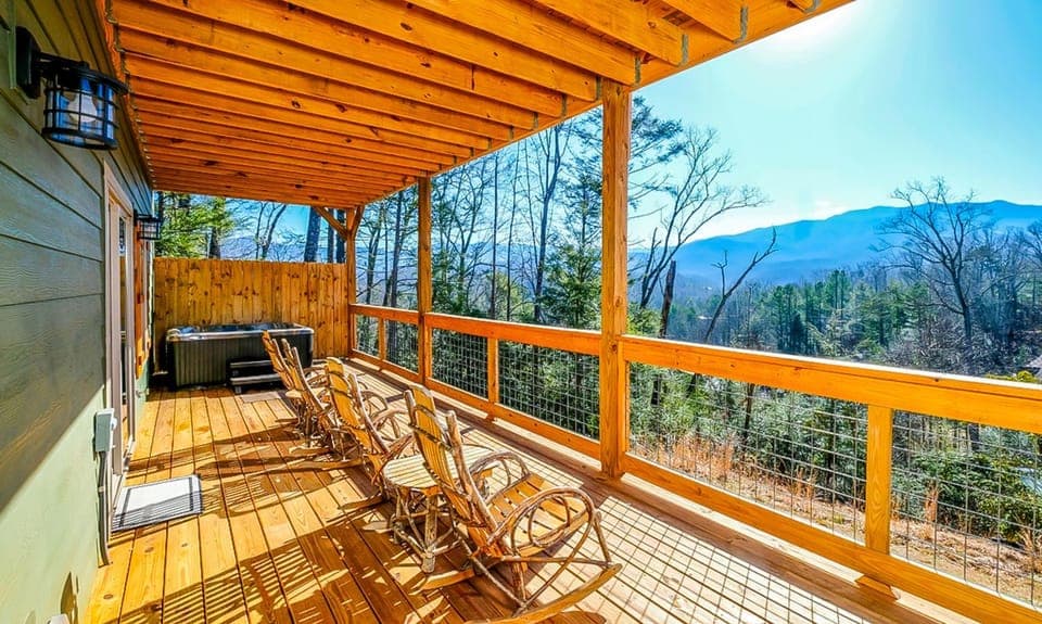 Luxe Mtn View Cabin Sleeps 10 Hot Tub Game Room Cabin in Gatlinburg