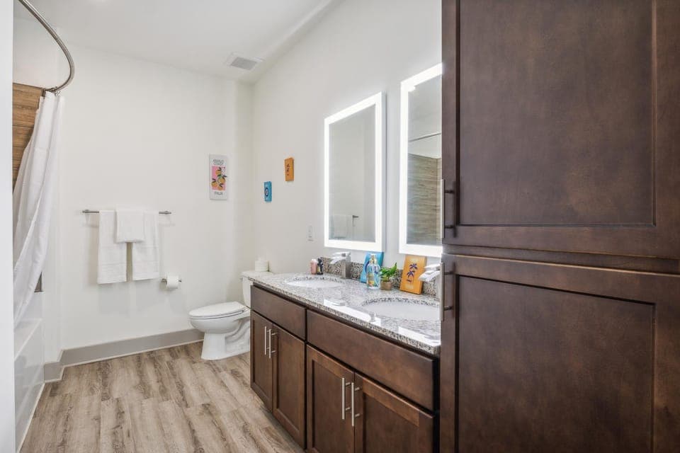Corporate 2Bd Apartment I Properties by Preston Apartment in Farragut