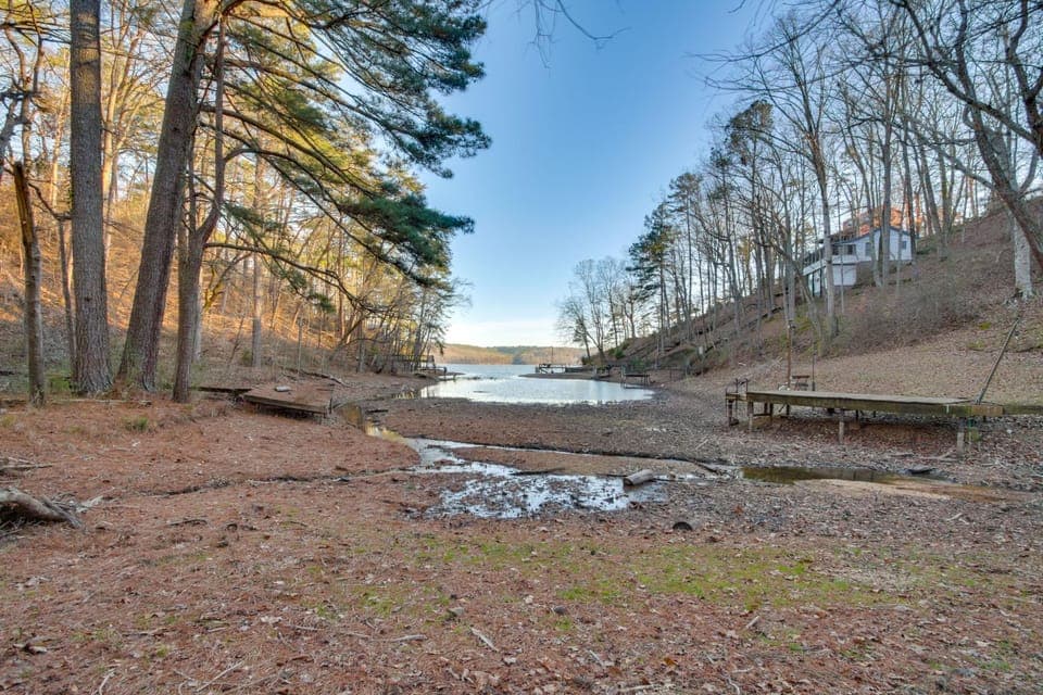 5-Acre Hideaway on Pickwick Lake: Great for Groups House in Pickwick Lake
