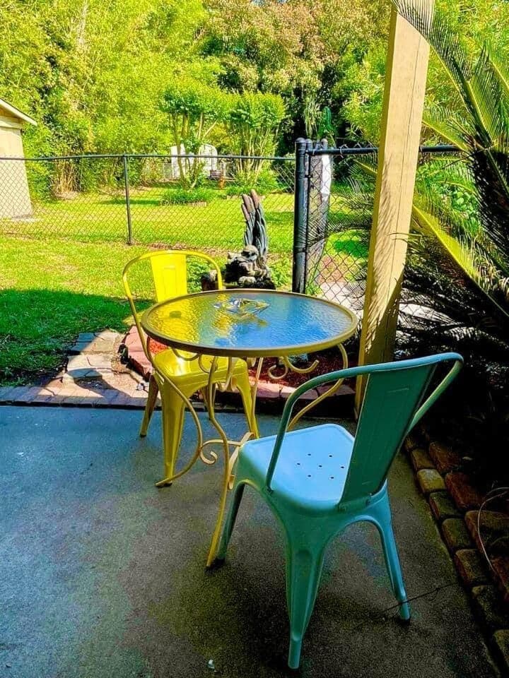 Cozy Cottage -1mi beach - Bike&Pet Friendly House in Surfside Beach