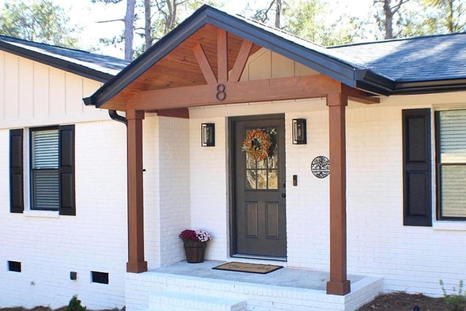 NEW Aiken Retreat I Firepit I Hot Tub I Near Dtwn House in Aiken