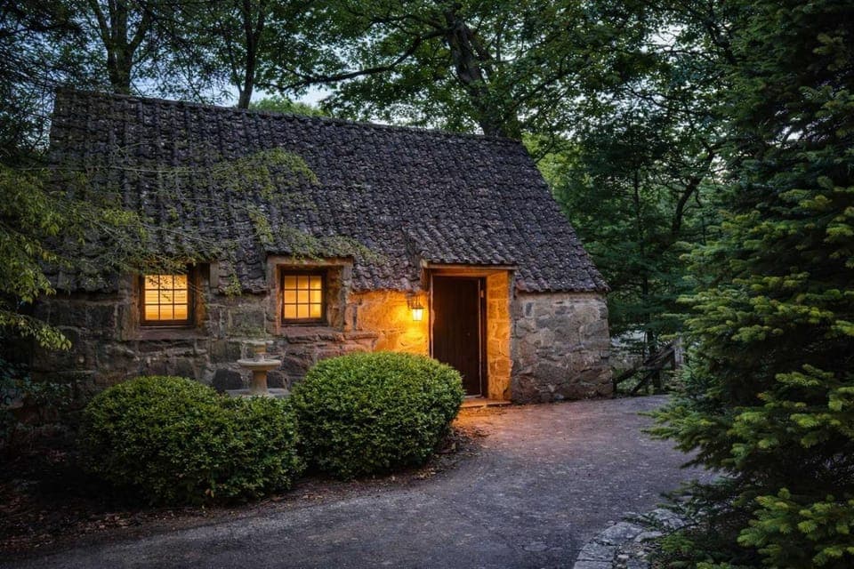 Storybook Three Cottage Mountain Compound House in Sugar Mountain