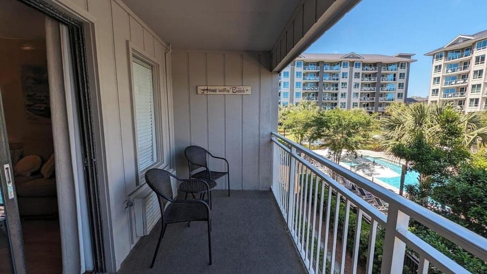 Ocean Side Villa on Hilton Head Island Apartment in South Forest Beach
