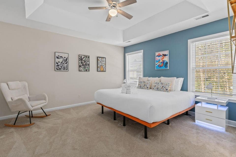 The Blue Angel-In Ground Pool House in North Charleston