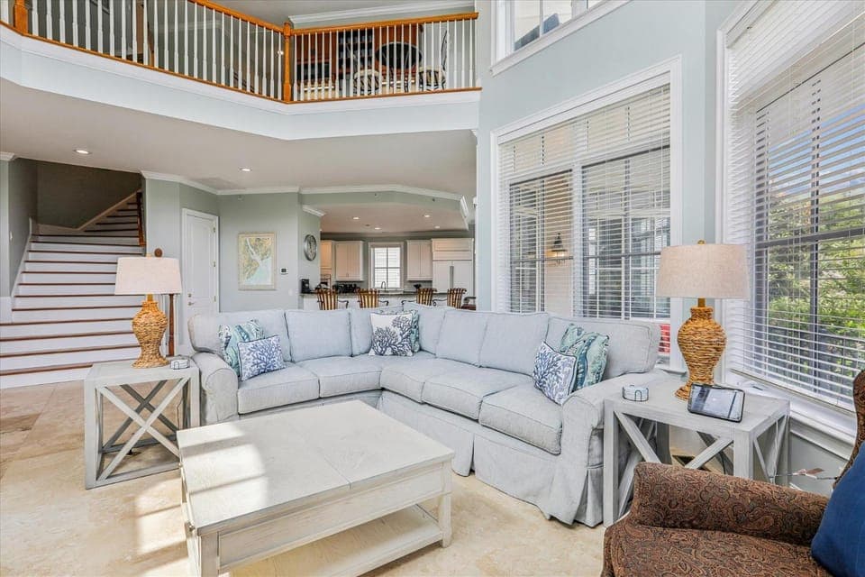 10 Knotts Way. House in North Forest Beach