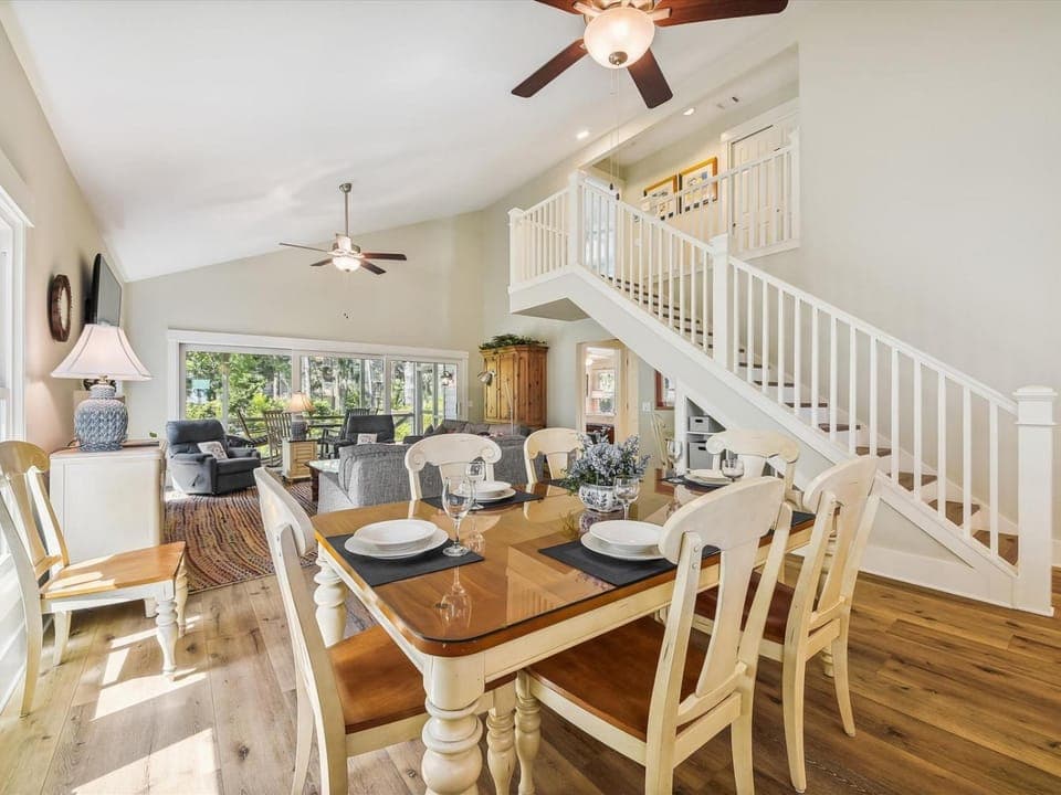 11 Beachside Drive. House in Hilton Head Island